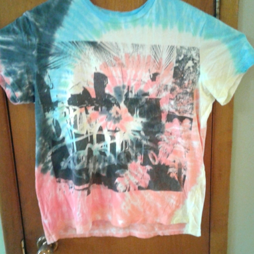 Men's XL tie dye short sleeve  t shirt American Eagle